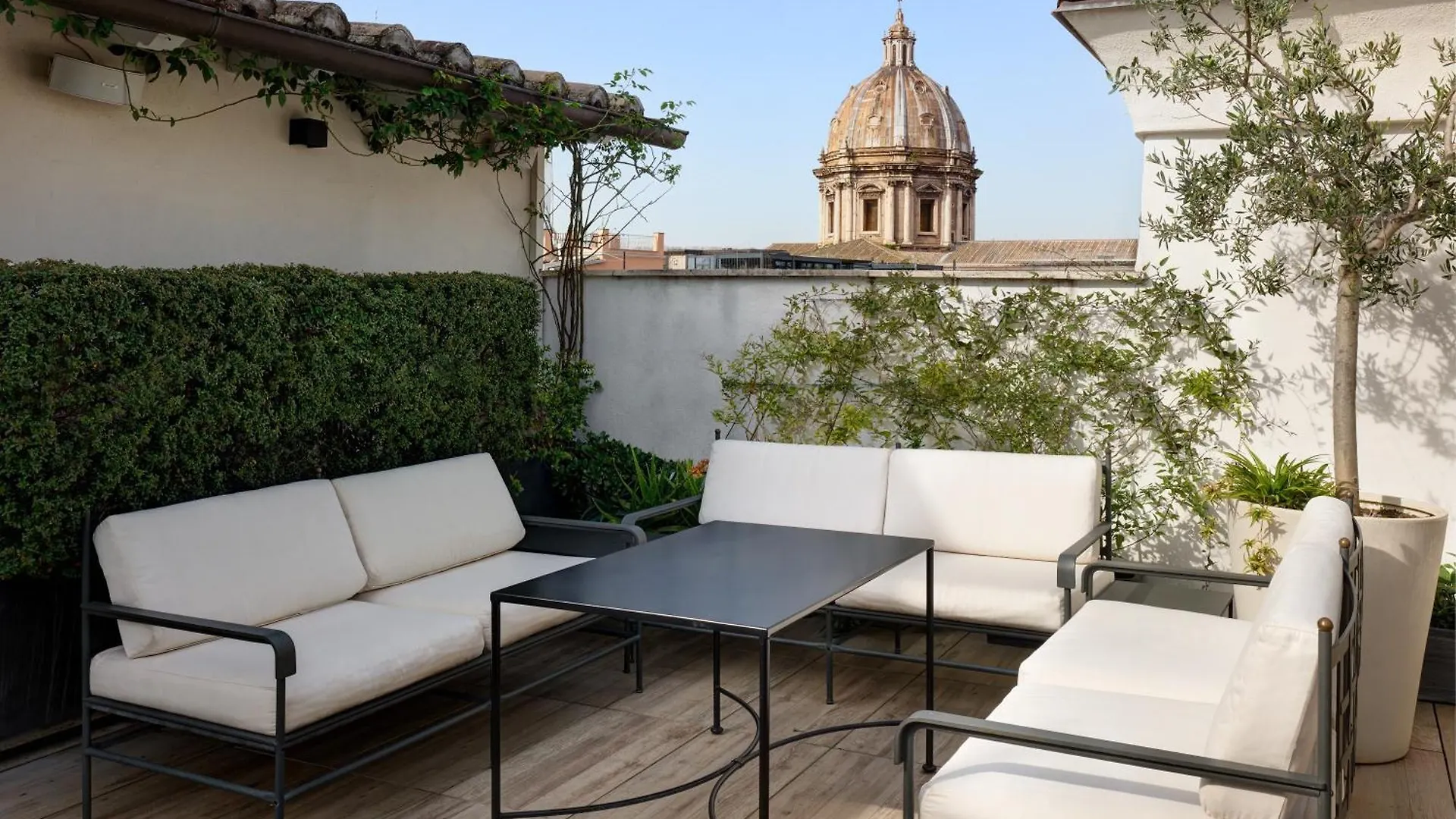 Terrace Pantheon Relais Hotel Rome