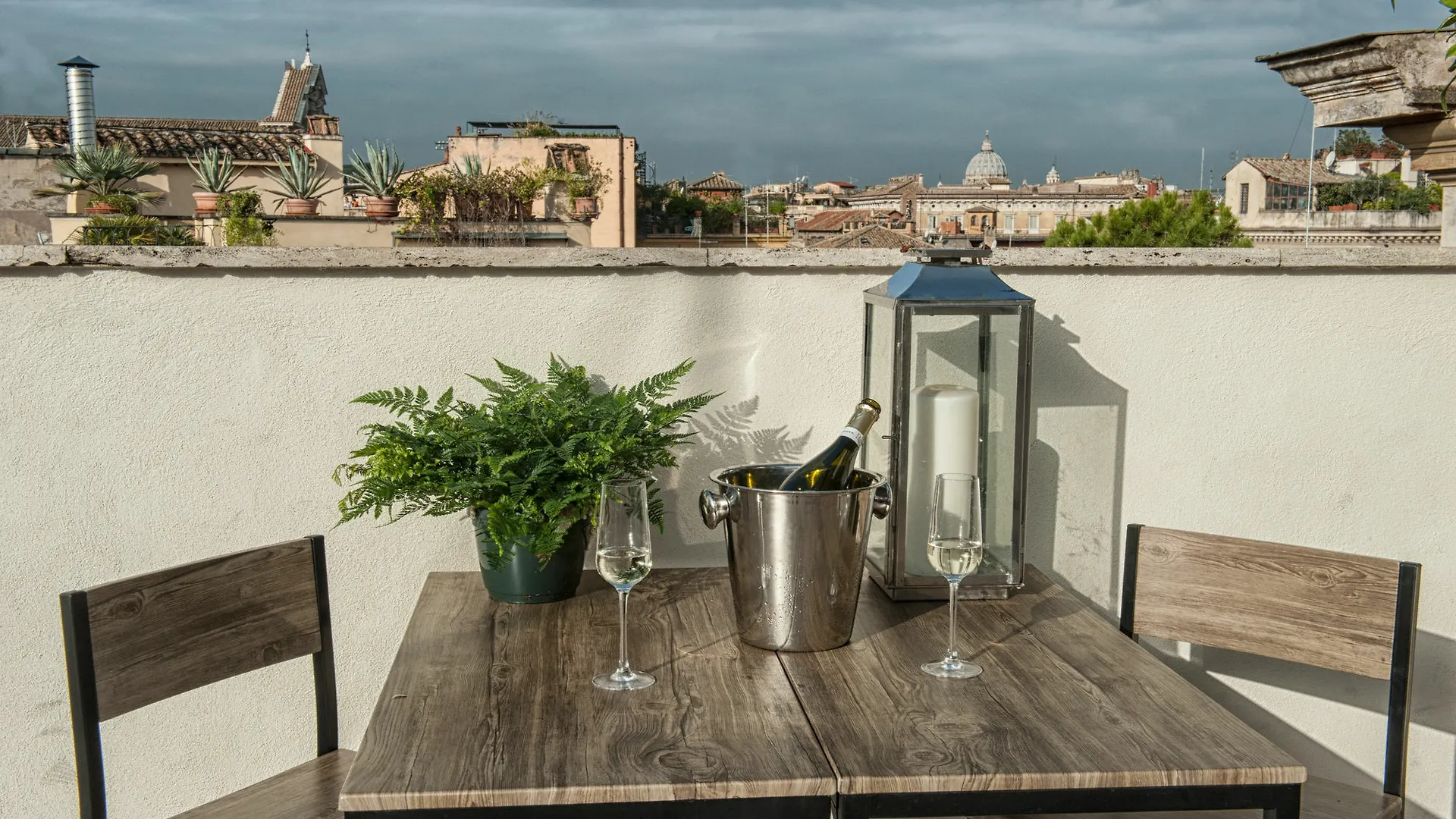 Terrace Pantheon Relais Hotel Rome