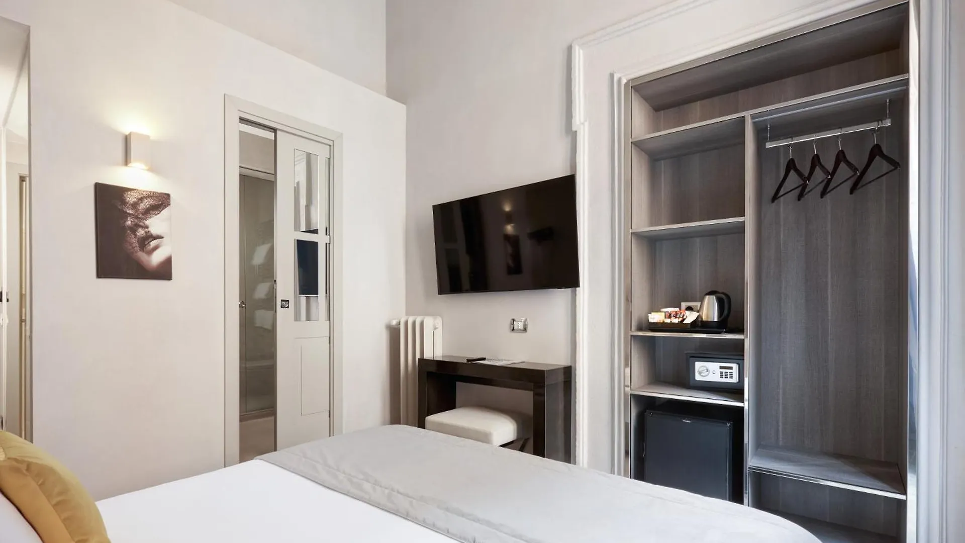 Отель Terrace Pantheon Relais Рим Италия