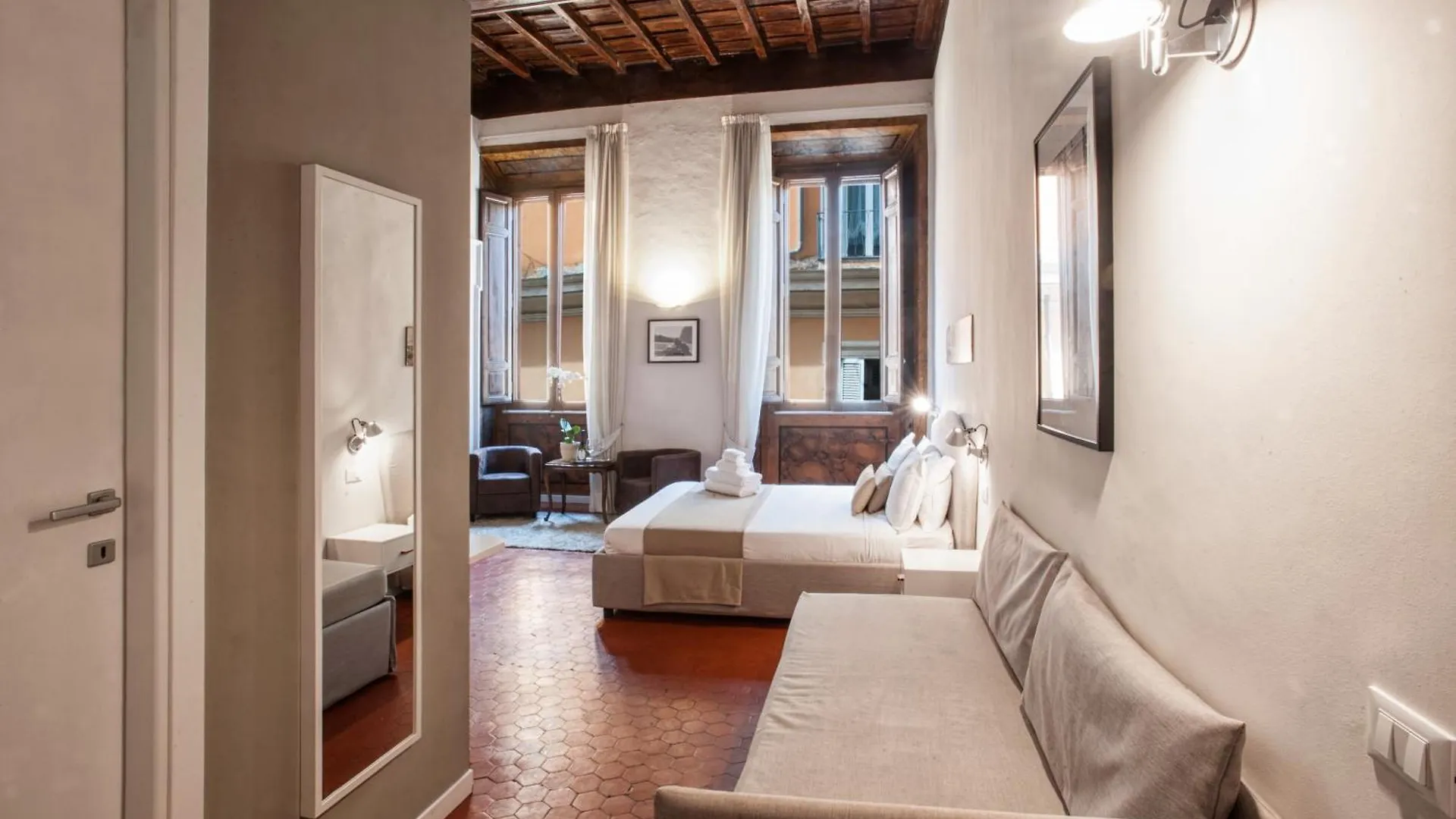 Отель Terrace Pantheon Relais Рим